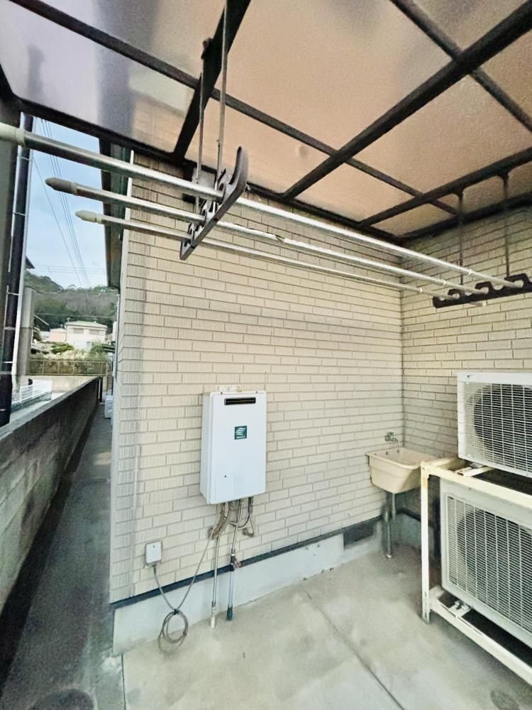 5LDK House for Sale in Wakayama City, Wakayama Prefecture - Thumbnail 3