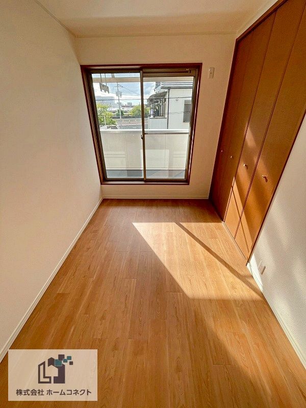 Renovated 3LDK Corner Lot House in Higashi-Osaka Near Yahatano-sato Station - Thumbnail 2