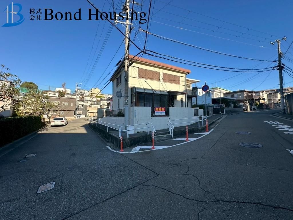 6SLDK House for Sale in Kitaasagirigaoka, Akashi, Hyogo - Thumbnail 2