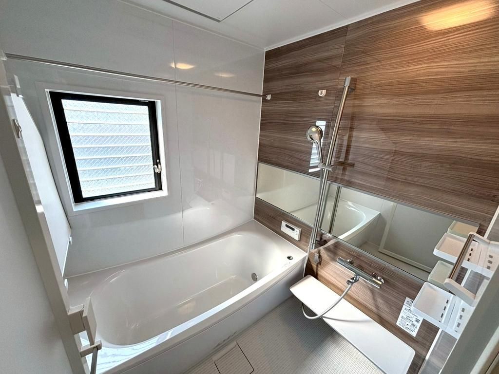 5LDK Renovated Family House in Kobe Nagata Ward | 2480万 Yen - Thumbnail 3