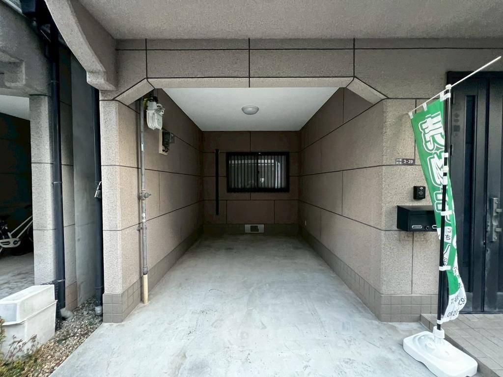 Renovated 4LDK Family House in Sumiyoshi, Osaka - Thumbnail 2