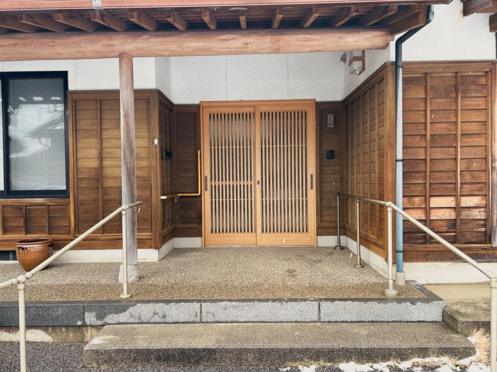 2005-Built 3SLDK House with Garage in Hakui, Ishikawa - Thumbnail 3