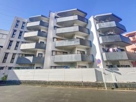 3LDK Detached House for Rent in Aoba-ku, Yokohama - Thumbnail 3