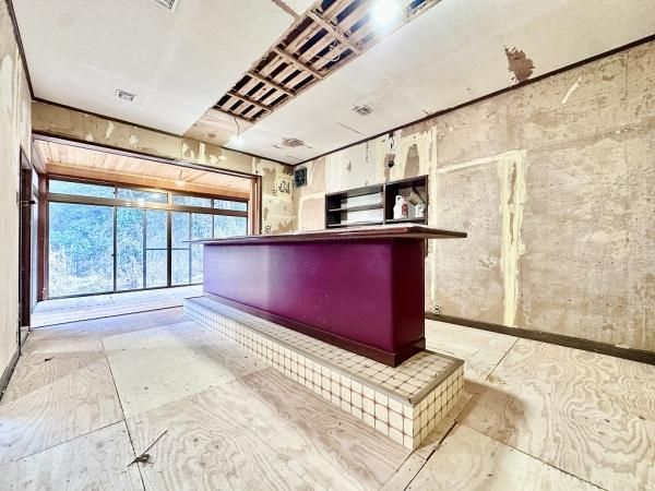 Kobe Suma 8DK Fixer-Upper House with Large Land & Sky Terrace - Thumbnail 2
