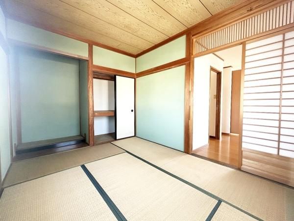 3LDK House in Kishiwada, Osaka - 99.77m² Corner Lot - Thumbnail 3