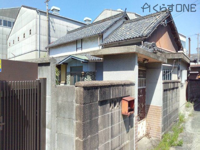 Spacious 6DK Wooden House on Large Plot in Tatsuno, Hyogo - Thumbnail 3