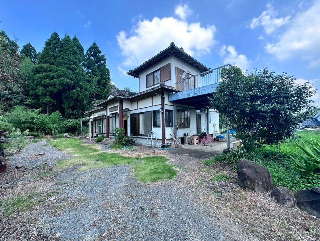 6DK House for Sale in Soo City, Kagoshima - 205 sqm - Thumbnail 2