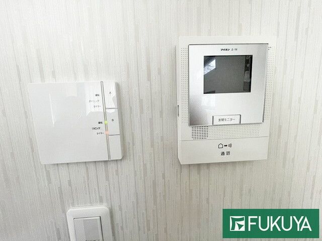 3-Story Wooden House for Sale in Nishinomiya, Hyogo - 2SLDK - Thumbnail 4