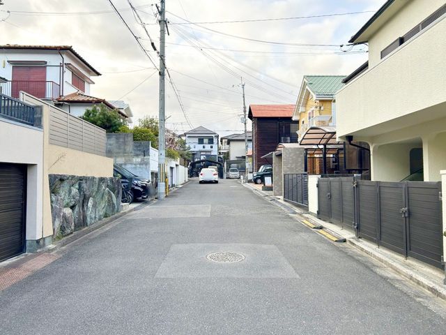 3SLDK Detached House for Sale in Takatsuki, Osaka - Thumbnail 3