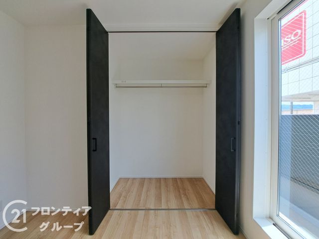 Newly Built 4LDK House in Yao City, Osaka - Thumbnail 3