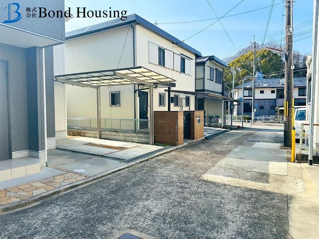 Refurbished 4LDK House for Sale Near Nishiakashi Station, Kobe - Thumbnail 3