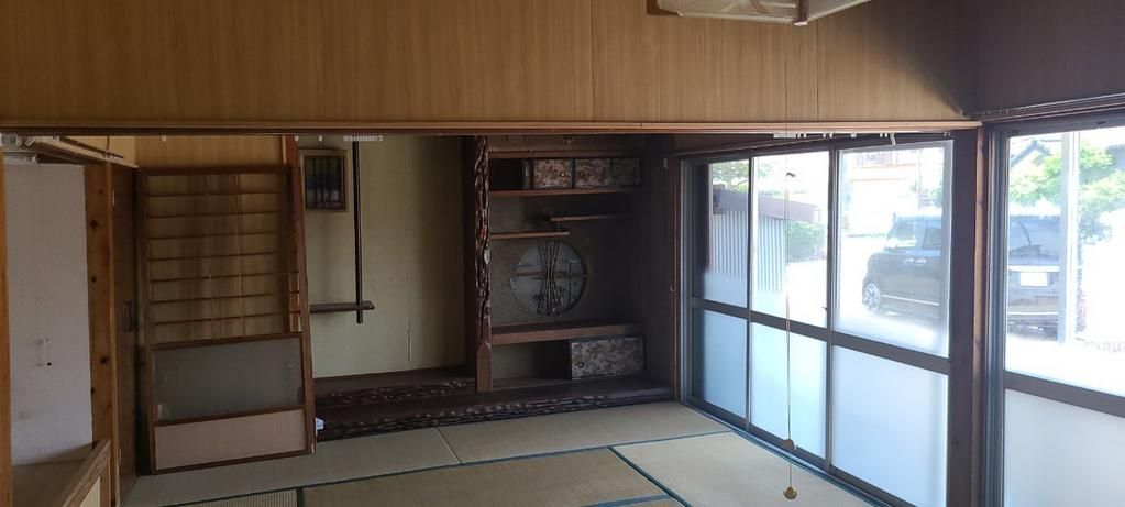 6DK House for Sale Near Aburatsu Station in Nichinan, Miyazaki - Thumbnail 2