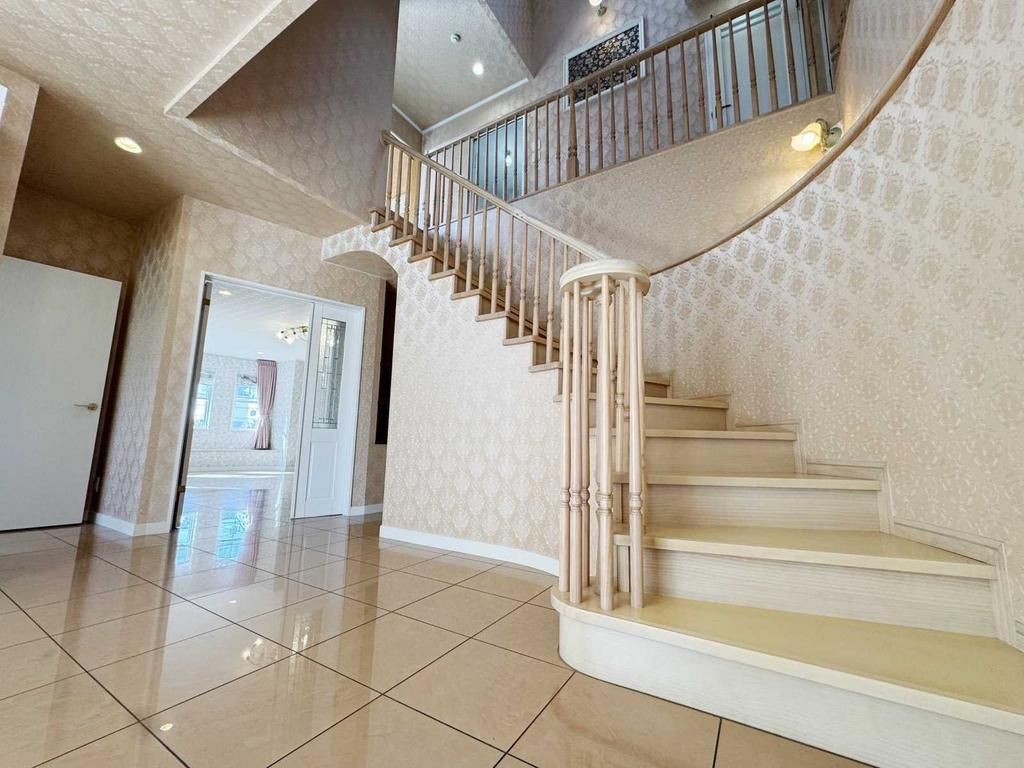 6SLDK Two-Generation Home for Sale in Himeji, Hyogo - Thumbnail 3