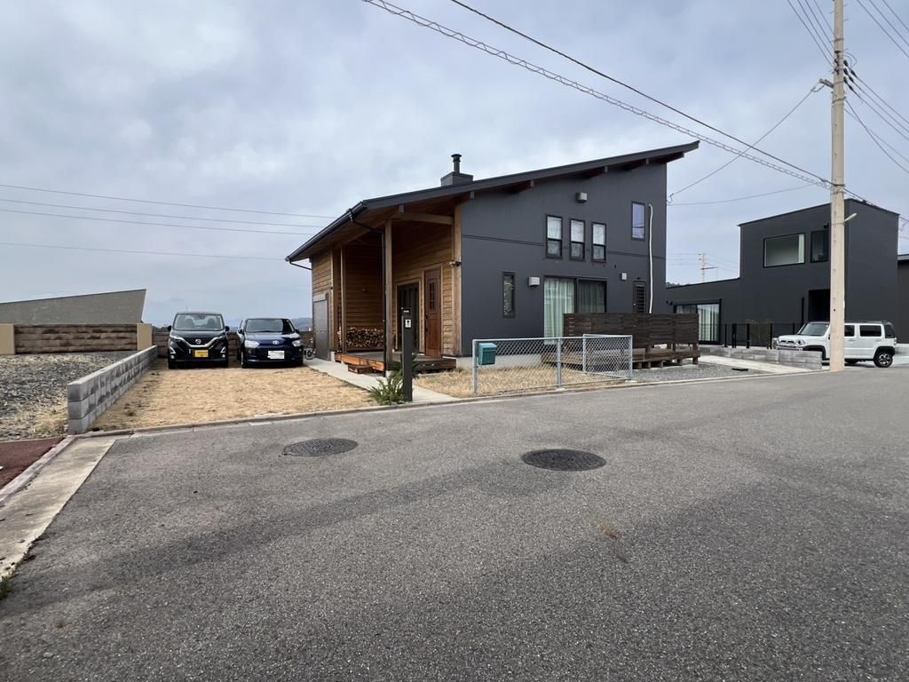 3SLDK Wooden House for Sale in Wakayama City, 106.82 sqm - Thumbnail 2