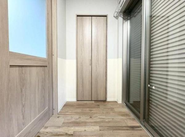 Steel-Framed 2LDK House with Rooftop Balcony in Higashi-Osaka - Thumbnail 3