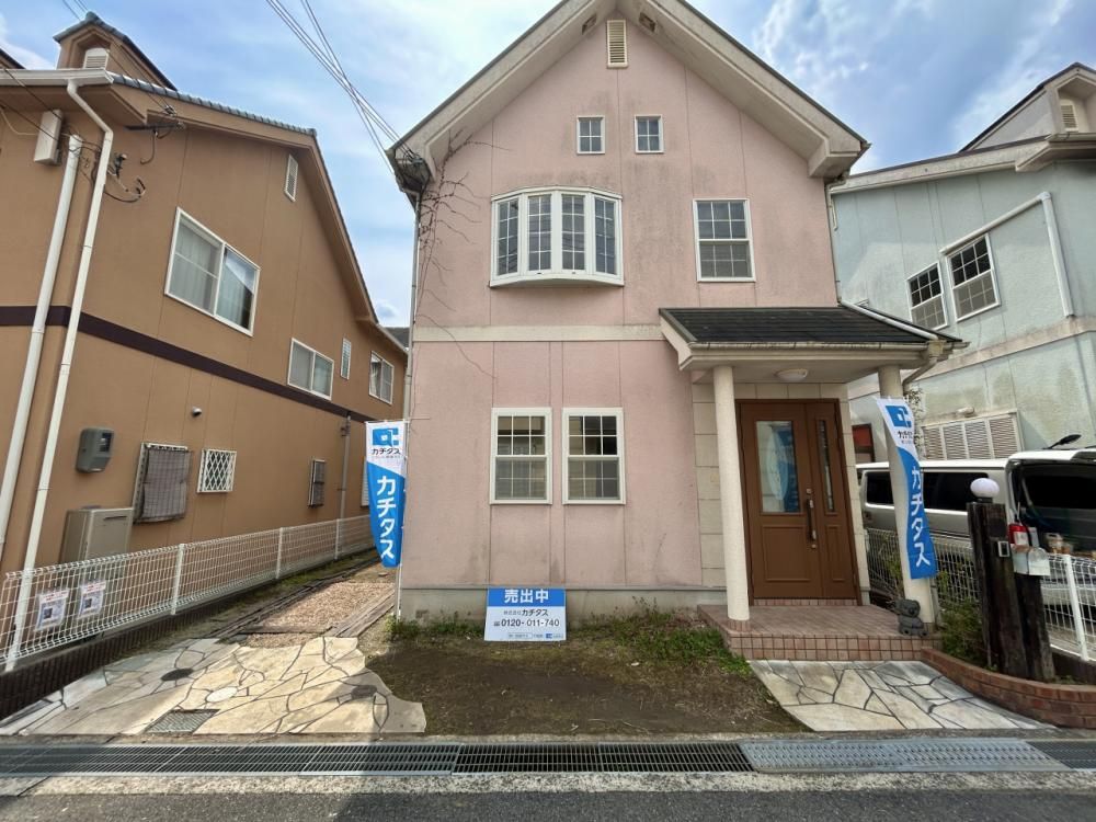 4LDK Detached House for Sale in Kawachinagano, Osaka - Thumbnail 2