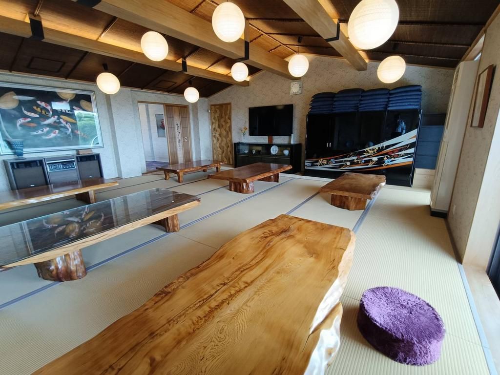 9LDK Detached House for Sale in Suita, Osaka - 498.55 sqm - Thumbnail 3