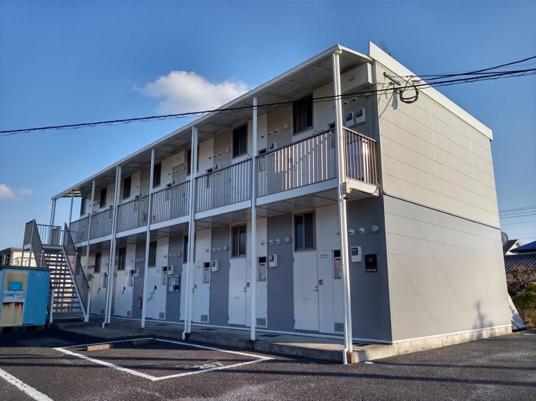 2LDK Apartment for Rent in Minami-ku, Kumamoto City - Thumbnail 2