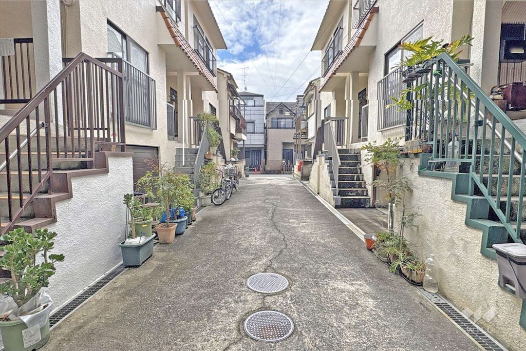 Terrace House for Sale in Amagasaki, Hyogo - 2SLDK with Rooftop - Thumbnail 4