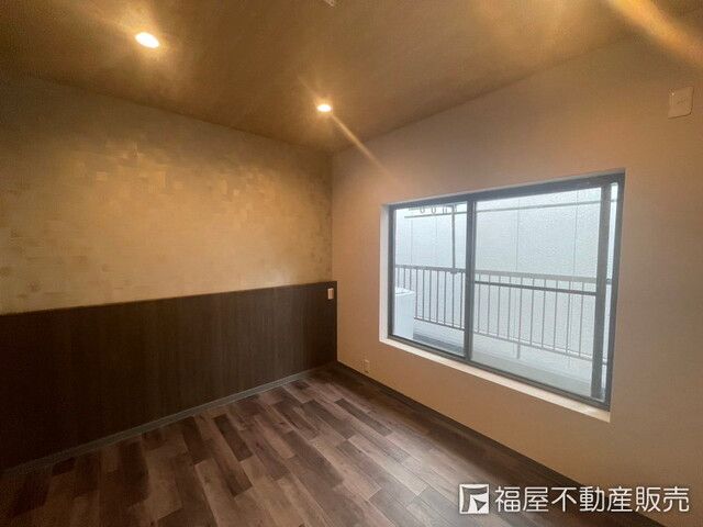 Renovated 3DK Terrace House for Sale in Osaka Nishinari Ward - Thumbnail 3