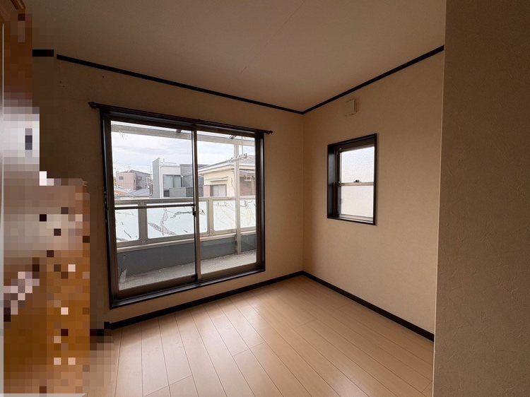 Renovated 2SLDK House in Toyonaka, Osaka - 67.53 sqm - Thumbnail 4