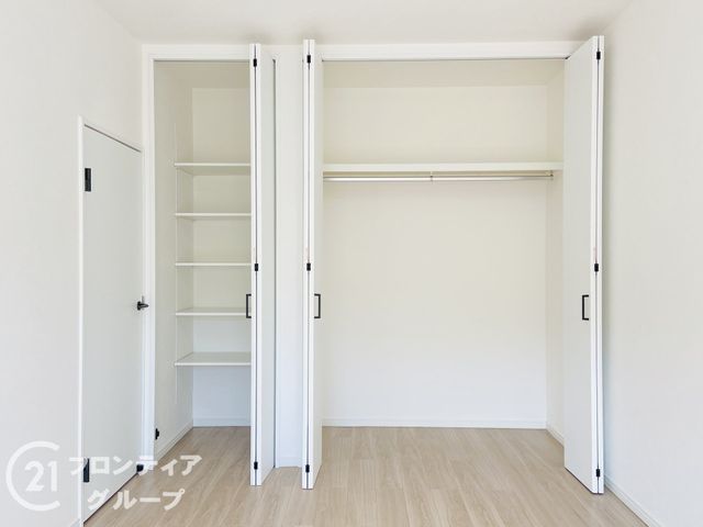 Renovated 3LDK Detached House for Sale in Osaka's Miyakojima Ward - Thumbnail 4