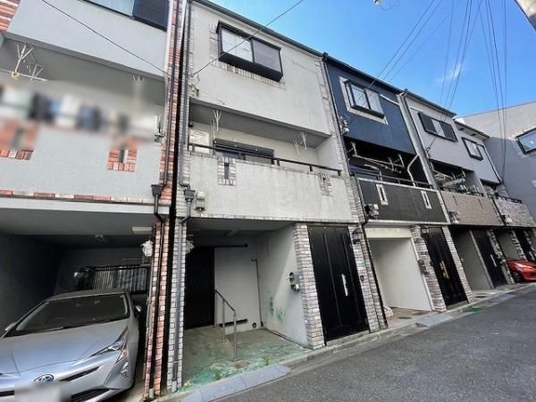 Renovated 3LDK House for Sale in Osaka's Miyakojima Ward - Thumbnail 2