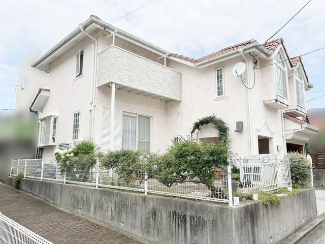 4LDK House for Sale in Kobe Nishi Ward, Near Seishin-Chuo Station - Thumbnail 2