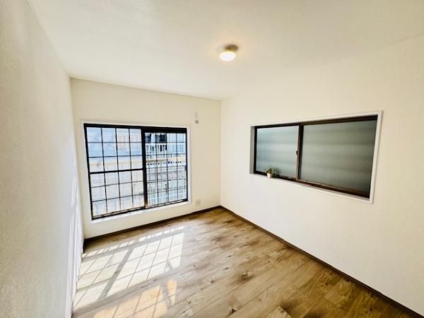 Renovated 4LDK House Near Shimmizu Station, Moriguchi - Thumbnail 4