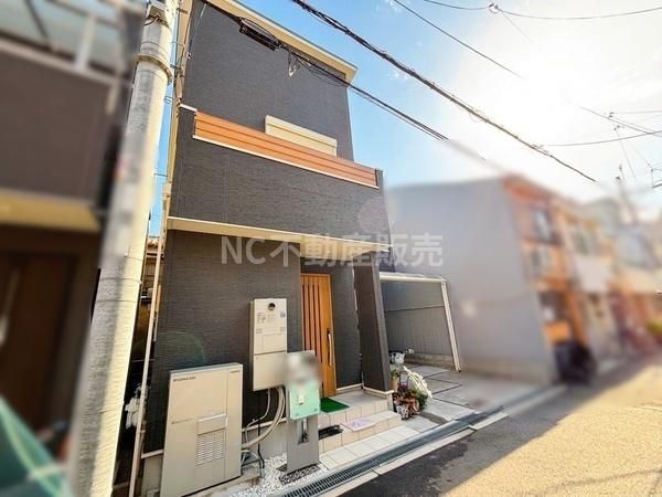 3LDK Detached House Near Koji Station, Osaka - Thumbnail 2
