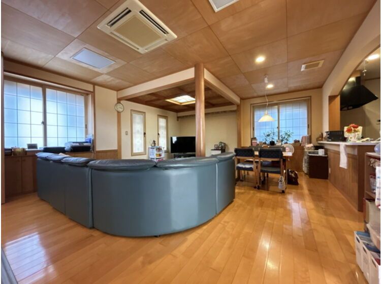 4SLDK House with Wood Stove in Green Fukui Neighborhood - Thumbnail 3