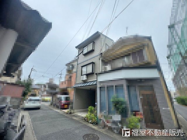 3DK Wooden House for Sale in Ukyo Ward, Kyoto - 76.53 sqm - Thumbnail 3