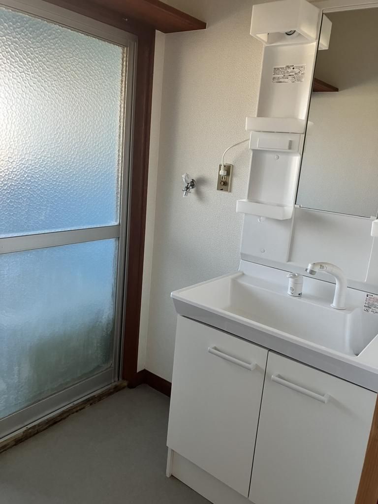 Spacious 3LDK House in Satsumasendai, Kagoshima - 980万円 - Thumbnail 4