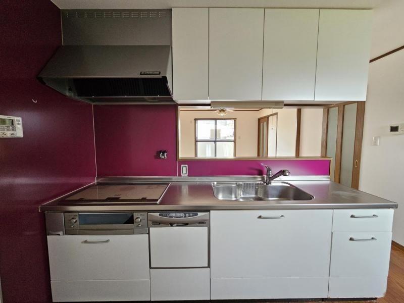 4LDK House for Sale in Moriguchi, Osaka - 93 sqm - Thumbnail 4