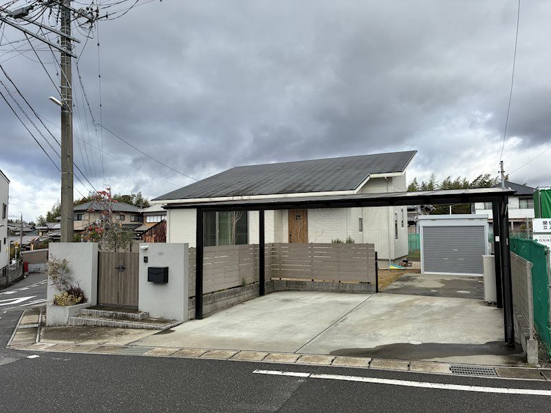 3LDK Single-Story House for Sale in Suzuka, Mie Prefecture - Thumbnail 2