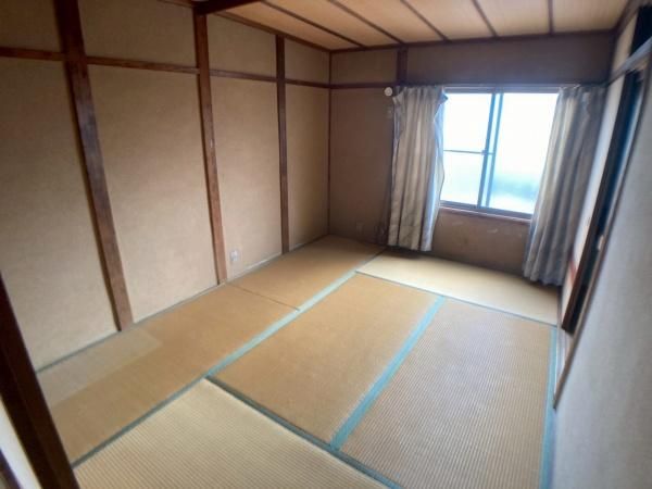 3DK Wooden House for Sale in Higashiosaka, Osaka - Renovation Project - Thumbnail 4