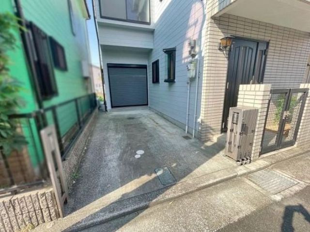 Renovated 3LDK Detached House Near Onji Station, Yao, Osaka - Thumbnail 2
