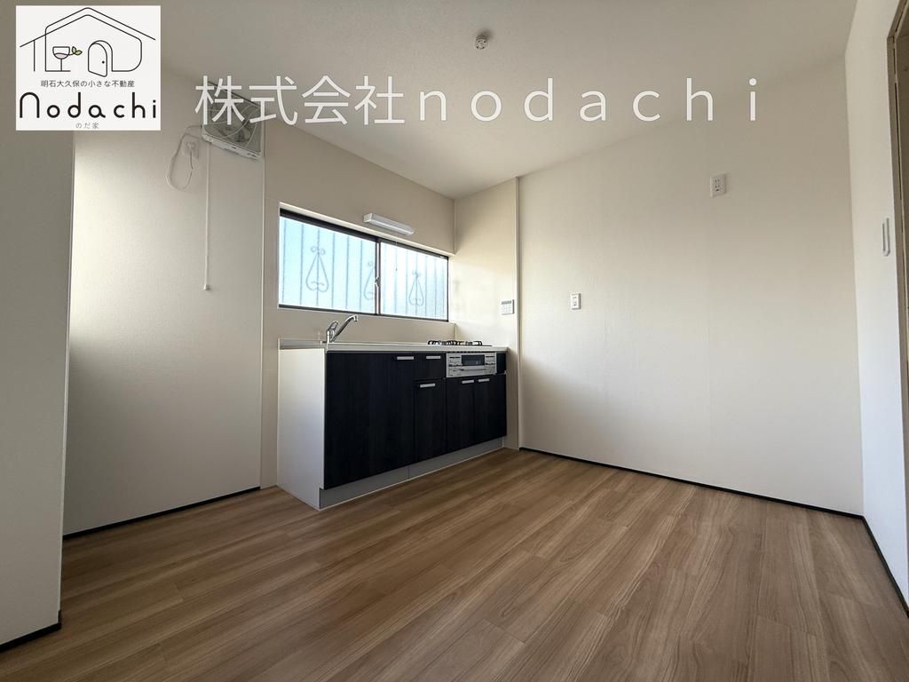Renovated 2DK House in Seiryodai, Kobe - 5.9M Yen - Thumbnail 4