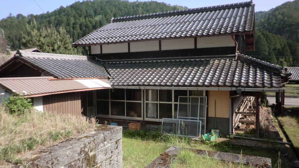 Vacant 4K House for Sale in Nantan, Kyoto - 69.42 sqm - Thumbnail 3