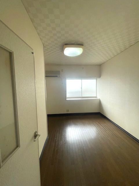 4DK House for Sale in Ukyo-ku, Kyoto - 105 sqm - Thumbnail 4