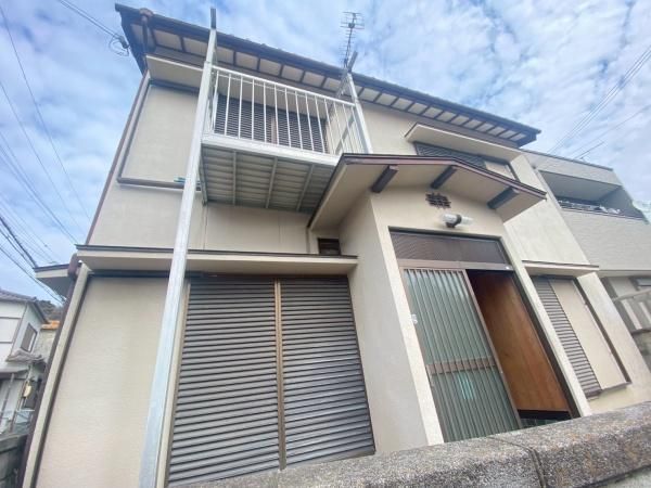 3DK Detached House for Sale in Wakayama City, 59.94 sqm - Thumbnail 2