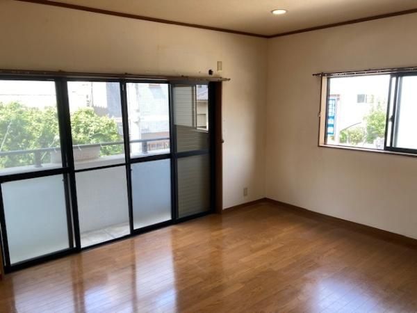 5LDK Detached House for Sale in Hirano Ward, Osaka - Thumbnail 2