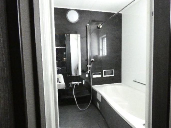 Modern 4LDK House with Solar Power Near Shindayama Station, Izumi - Thumbnail 4