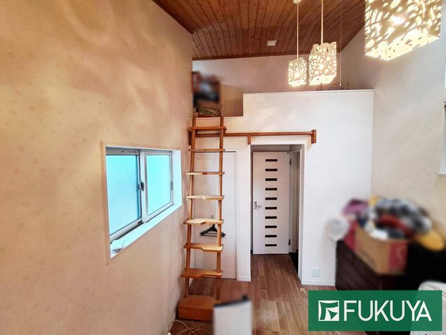 5LDK Custom Wooden House near Nagai Station, Osaka - Thumbnail 3