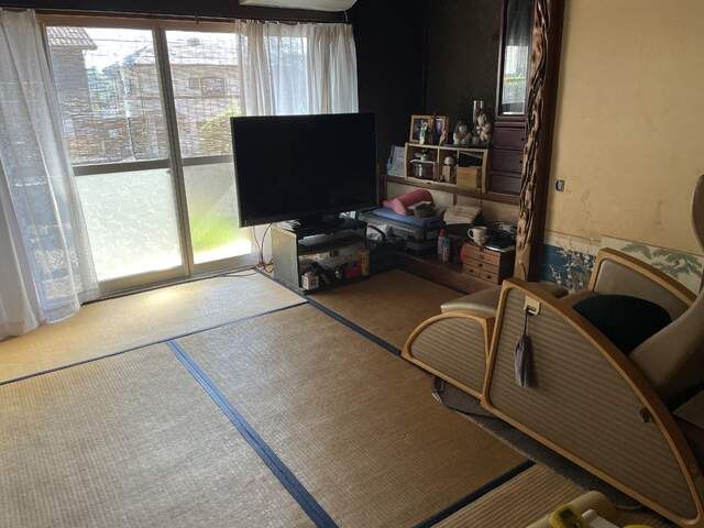 5DK Single-Story House with Garden in Fukui City - Thumbnail 3