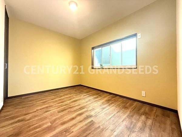 3LDK House for Sale in Takatsuki, Osaka - 113.53m2 - Thumbnail 3