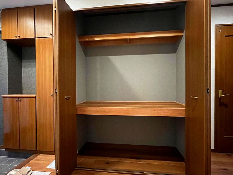 Renovated 4LDK Steel House near Harinakano Station, Osaka - Thumbnail 3