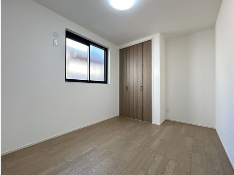 5LDK Modern House Near Akajujimae Station, Fukui City - Thumbnail 3