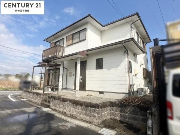 5DK Corner Lot House for Sale in Yokkaichi, Mie - Thumbnail 2