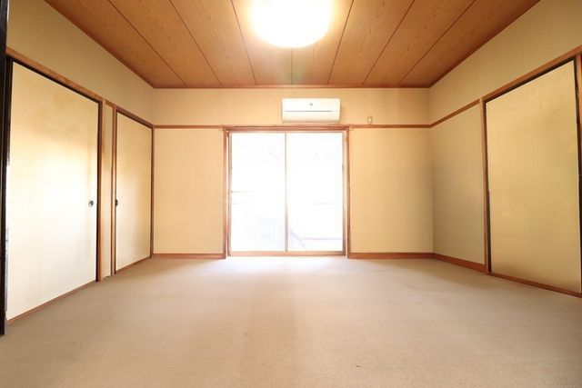 5DK House for Sale in Yokkaichi, Mie - 127 sqm - Thumbnail 2